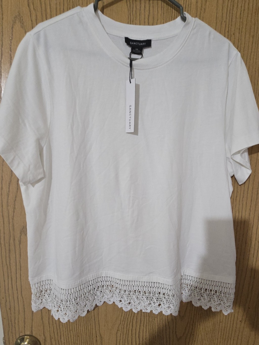 Sanctuary White Short Sleeve Tee With Crochet Hem